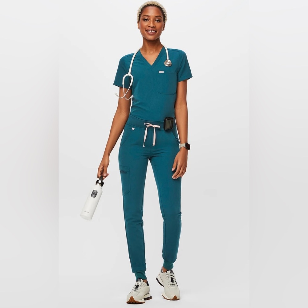 Figs Jogger Set